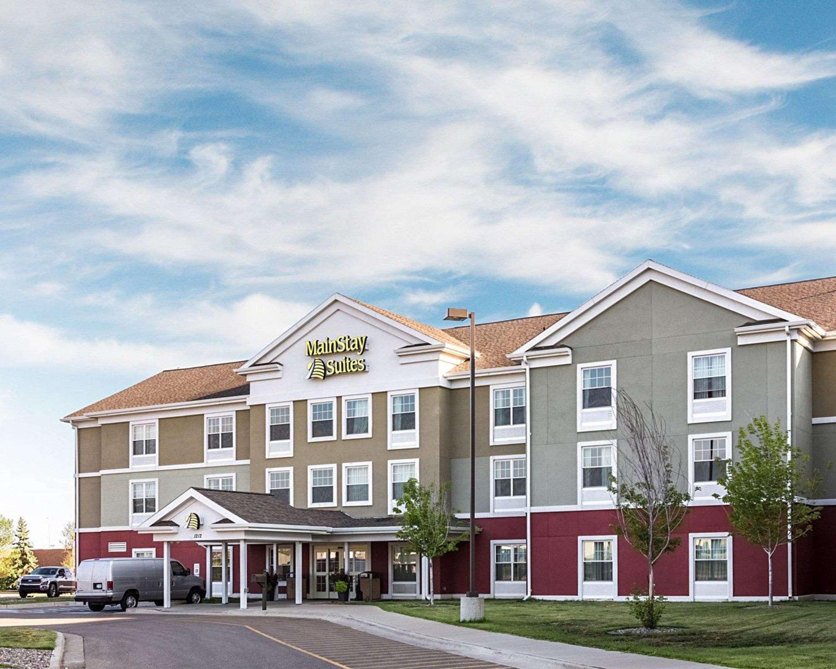 Mainstay Suites Minot Exterior foto